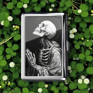 Penitent Skull in Ethereal Aura Cigarette Case Money Card Holder, Zigarettenetui, Business Card, Antique Alive, Flower