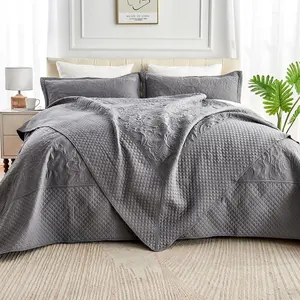 Oversized King Quilt 120x118, California King Bedspread with 2 Pillow Shams, Ultrasonic Quilting Floral Pattern Soft Microfiber Lightweight Extra Large Bedspread, Dark Grey
