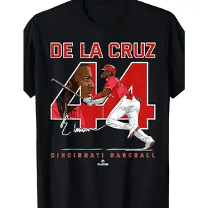 Cincinnati Baseball Graphic T-Shirt - Soft and Breathable Cotton, Black with Red and White Player Design, Comfortable Fit for Sports and Casual Wear, Machine Washable, Sizes S-XXXL-3XL 4RY