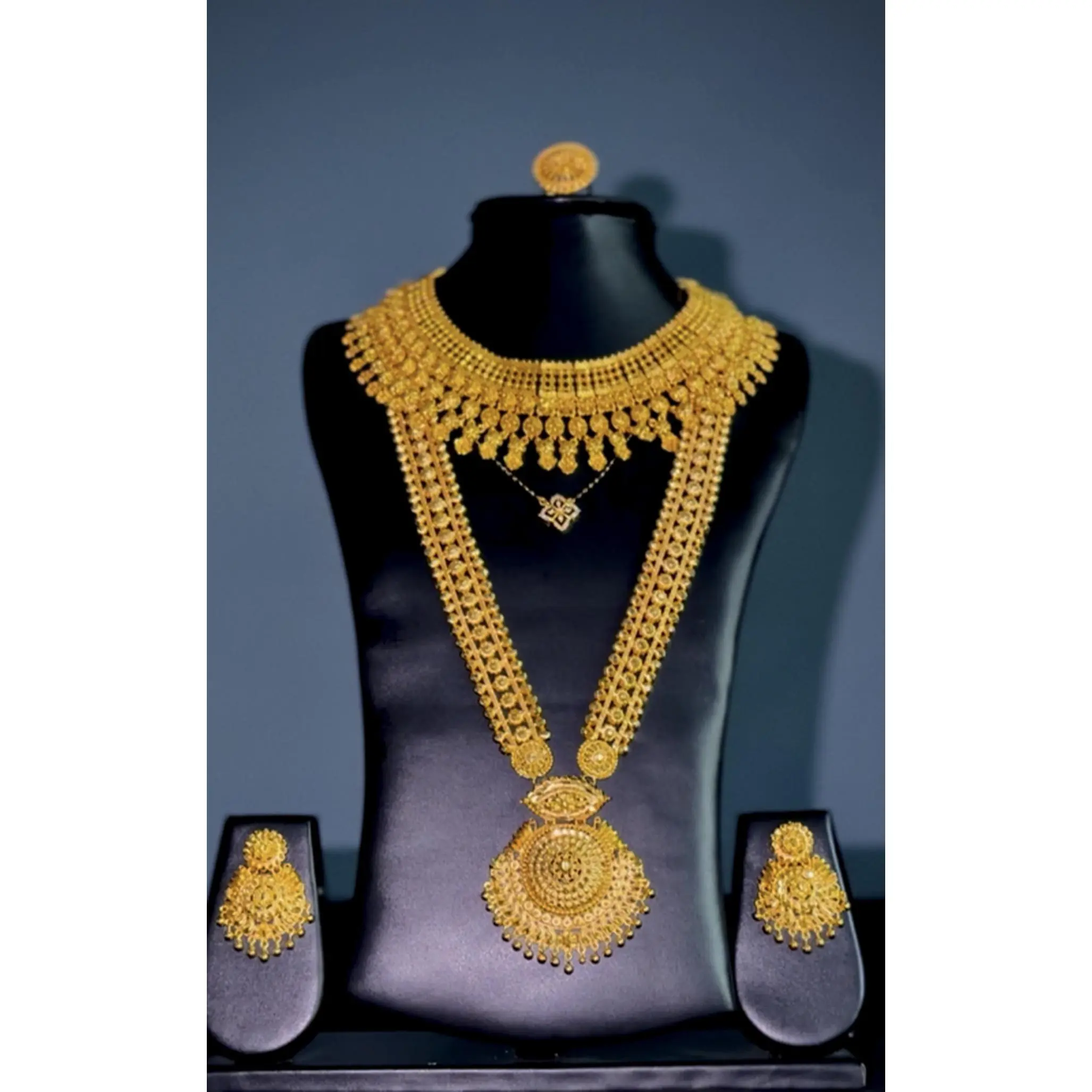 Heavy Ranihar set Jewelry Including Ranihar ,Earings and also finger rings
