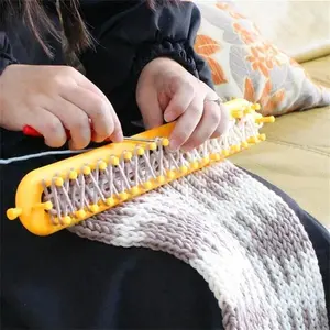 Knitting Loom, 1 Count DIY Craft Plastic Pompom Sock Hat Shawl Stitching Tool, Scarves Maker Crochet Bobbin Winder Yarn Winding Machine for Indoor & Outdoor