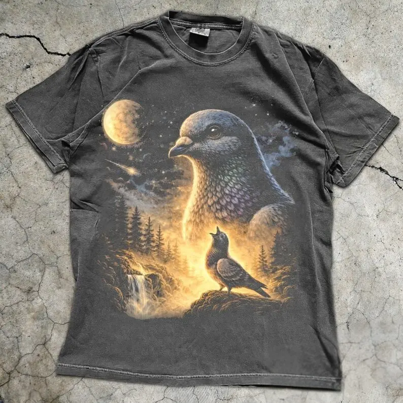 Comfort Colors Pigeon Howling to the Moon T Shirt, Vintage Bird Graphic Tee, Retro Animal Shirt, Full Moon Animals, Pigeon Lover Gift, Animal Tee Shirt