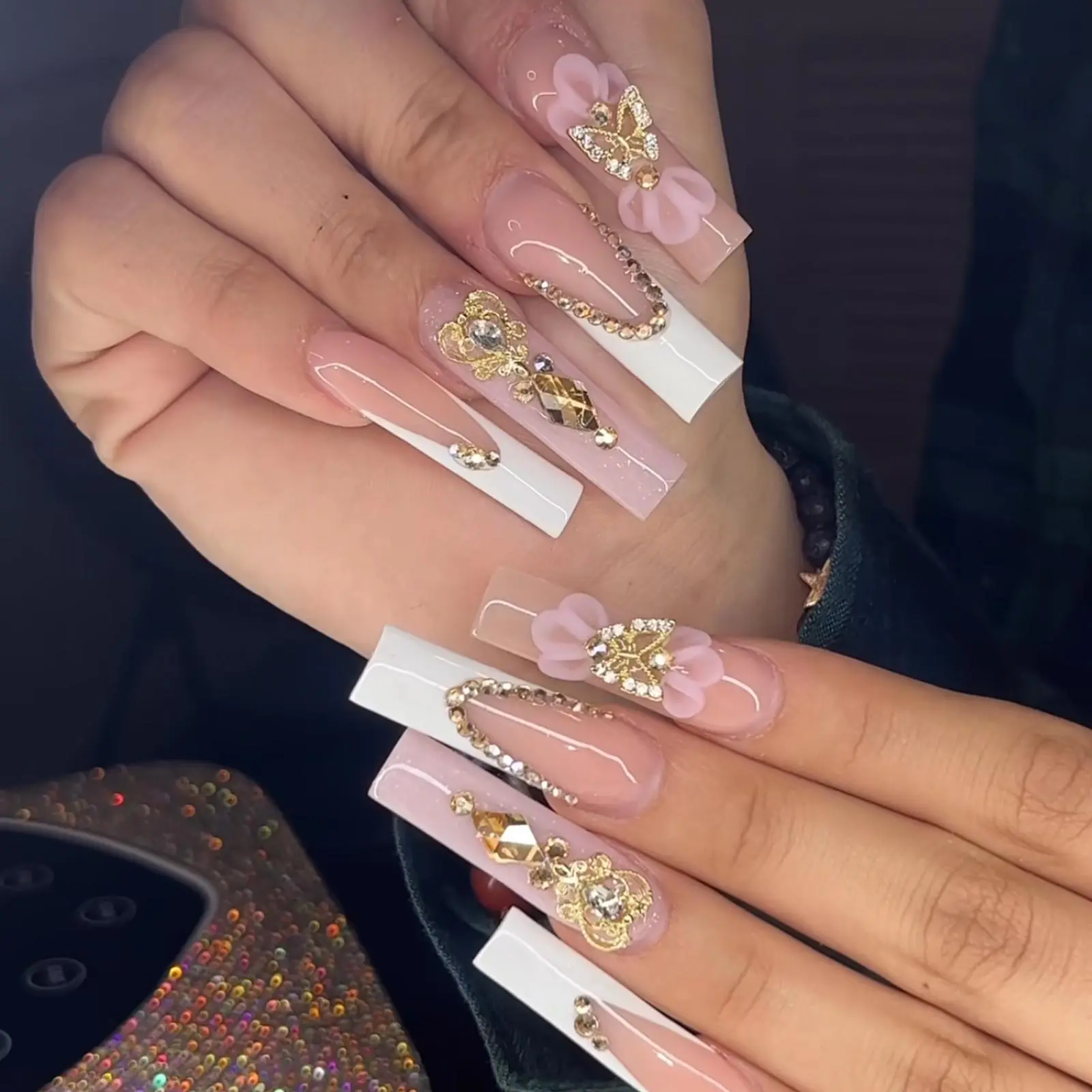 Flower & Rhinestone Decor Fake Nails with Nail File & Sheet Tape, 24pcs Long Square Pressed on Nails for Women & Girls DIY Nail Art, Elegant Stick on Nails Kit, Nail Art Design