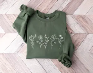 Wildflowers Sweatshirt, Flower Crewneck Sweatshirt, Floral Sweatshirt For Women, Flower Lover Sweatshirt, Flowers Hoodie, Women Gift