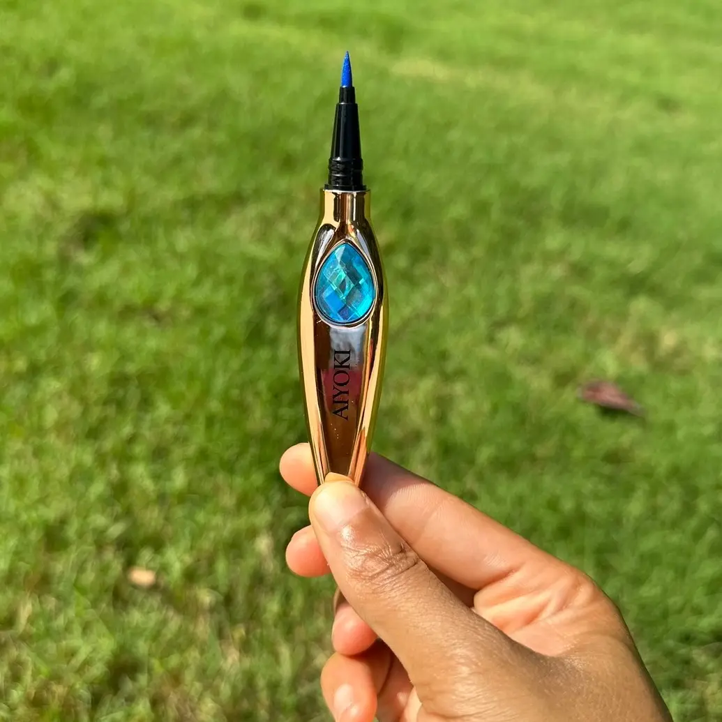 Mercury Blue Color Eyeliner