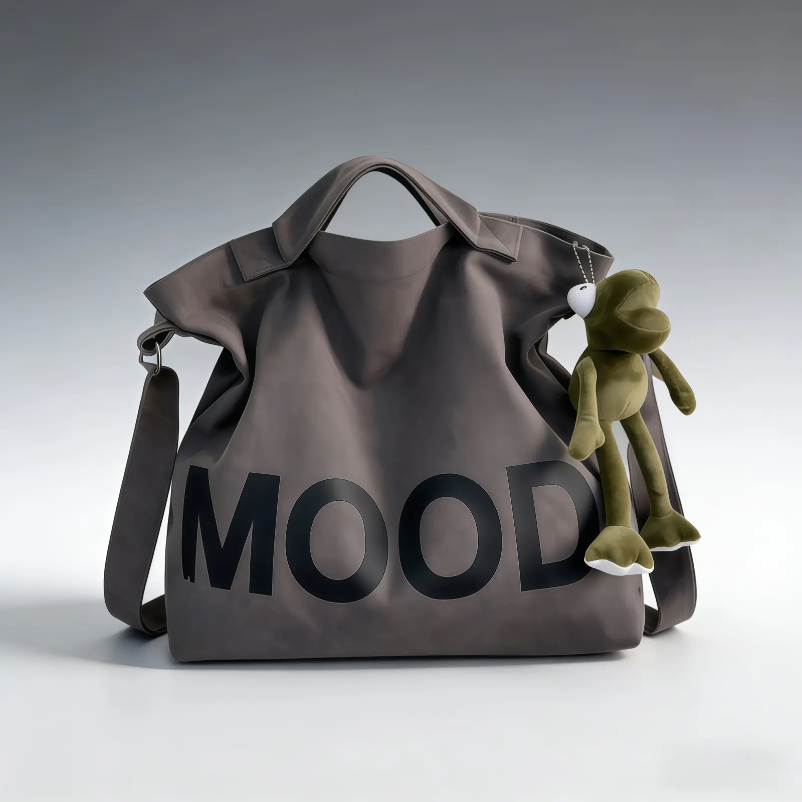 Waterproof oversized curve tote bag for women: soft, lightweight, large capacity tote bag with cute frog charm. Ideal for school, work & daily use. Stylish practical tote bags, trendy commuter tote bag!