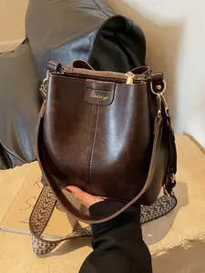 Vintage Large Capacity Bucket Bag, Fashion Casual Shoulder Crossbody Bag, Unisex Handbag for Outdoor Travel Commuting, All Seasons, Autumn and winter crossbody bags, Bucket Purse, Casual Trendy Purse