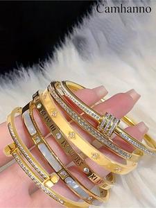 6-piece classic French luxury bracelet set, made of 304 stainless steel material, a fashionable daily item suitable for daily wear, perfect for gifting during holidays, and a perfect gift