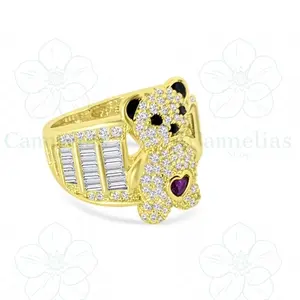 Bear Ring with Sparkling Cubic Zirconia and Heart Detail in Gold Tone for Stylish Accessory cod 1055123