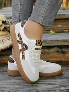 Vintage Fashion Thick Sole Training Classic Lace Up Casual Comfortable Lightweight Flat Shoes, New Leopard Print Patchwork Flats, Sneakers
