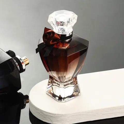 100ml Women's Perfume, Long Lasting Rose Scented Perfume, Floral Rose Fragrance, Luxurious Scent, Elegant Fragrance for Women, Trendy Perfume for Party and Daily Life, Floral Fragrances, Elegant Floral Scents