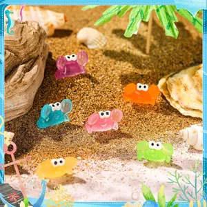 10/30Pcs Mini Luminous Resin Crab Glow in The Dark Tiny Crab for Hiding Miniature Figurines Micro Landscape Garden Decor Diy Home
