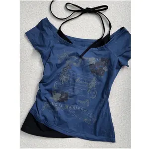 Women's Vintage Blue Lace Up T-Shirt with Graphic Print - Y2k Grunge Style Crop Top in 100% Polyester