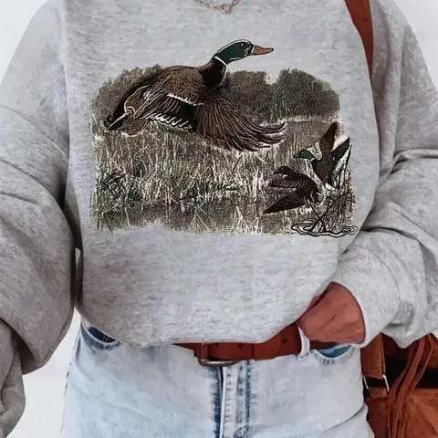 Women's Duck Print Drop Shoulder Loose Baggy Thermal Lined Sweatshirt, Casual Long Sleeve Round Neck Pullover for Winter, Cold Weather Wear, Fashion Women's Top for Daily Wear
