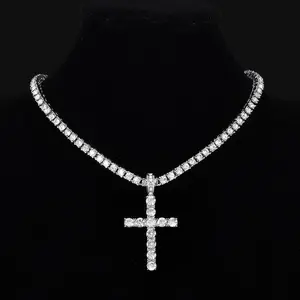 Hip Hop Cross Pendant Necklace for Men & Women, 4 mm Zircon Tennis Chain, Iced-Out, Exquisite Bling Jewelry, Fashionable, Trendy, Creative