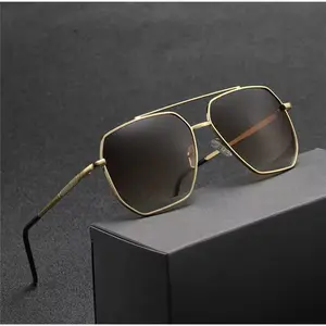 New Fashion Men Sunglasses Pilot Classic Driving Sun Glasses Metal Frame Mirror UV400 Golden Tea 2025 New Black Classic Retro Design