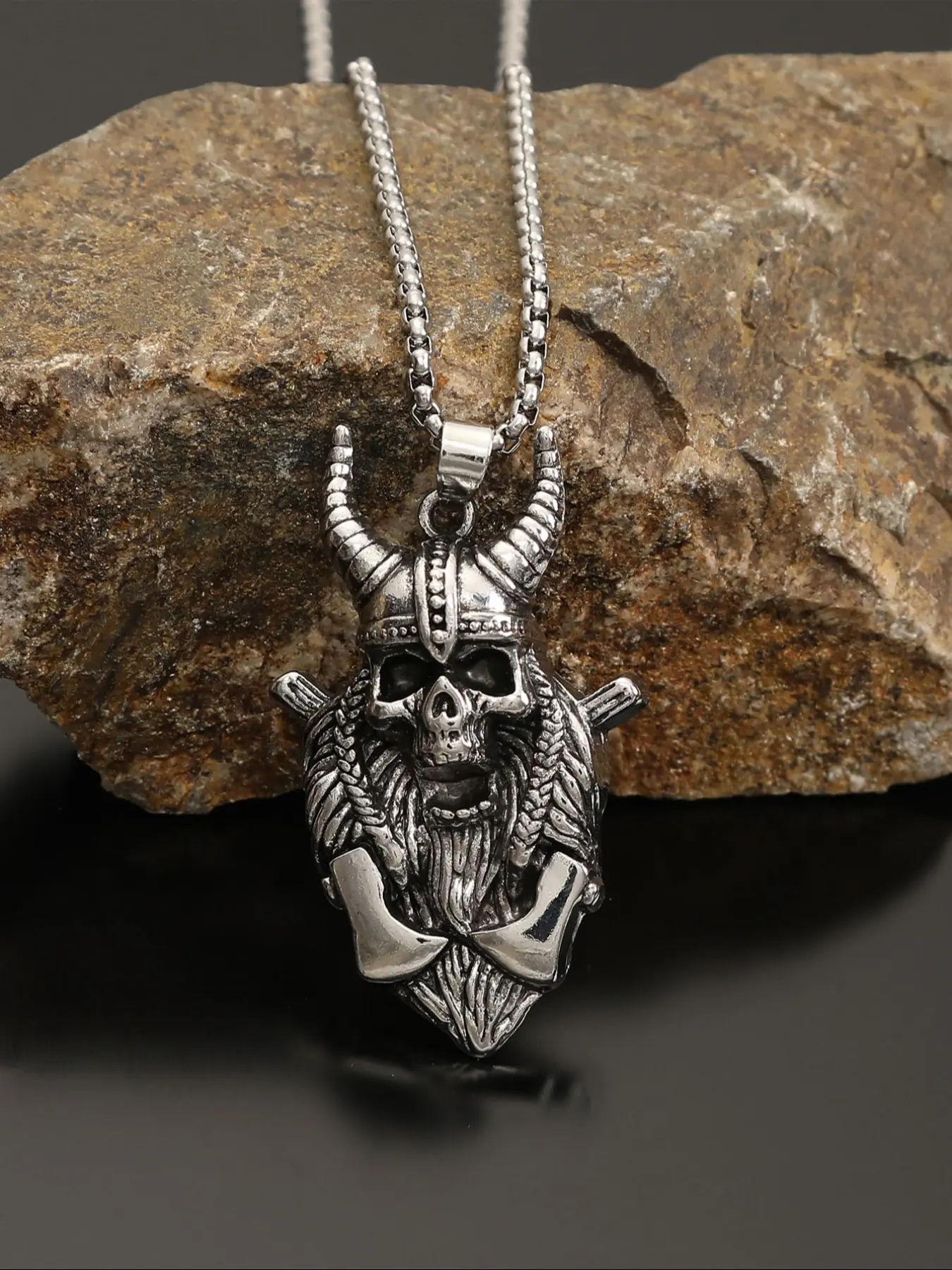 Vintage Viking Bull Horn Skull Pirate Pendant Necklace, Men's Norwegian Style Accessory, Party Jewelry, Valentine's Day Gift