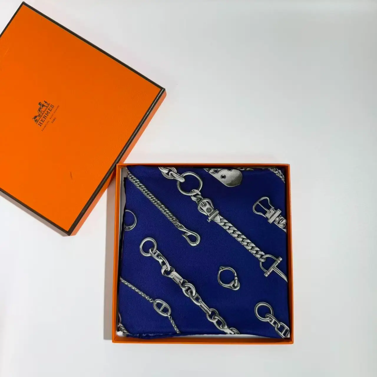 Pre-owned Hermès – Silk Scarf（SZ 19517）