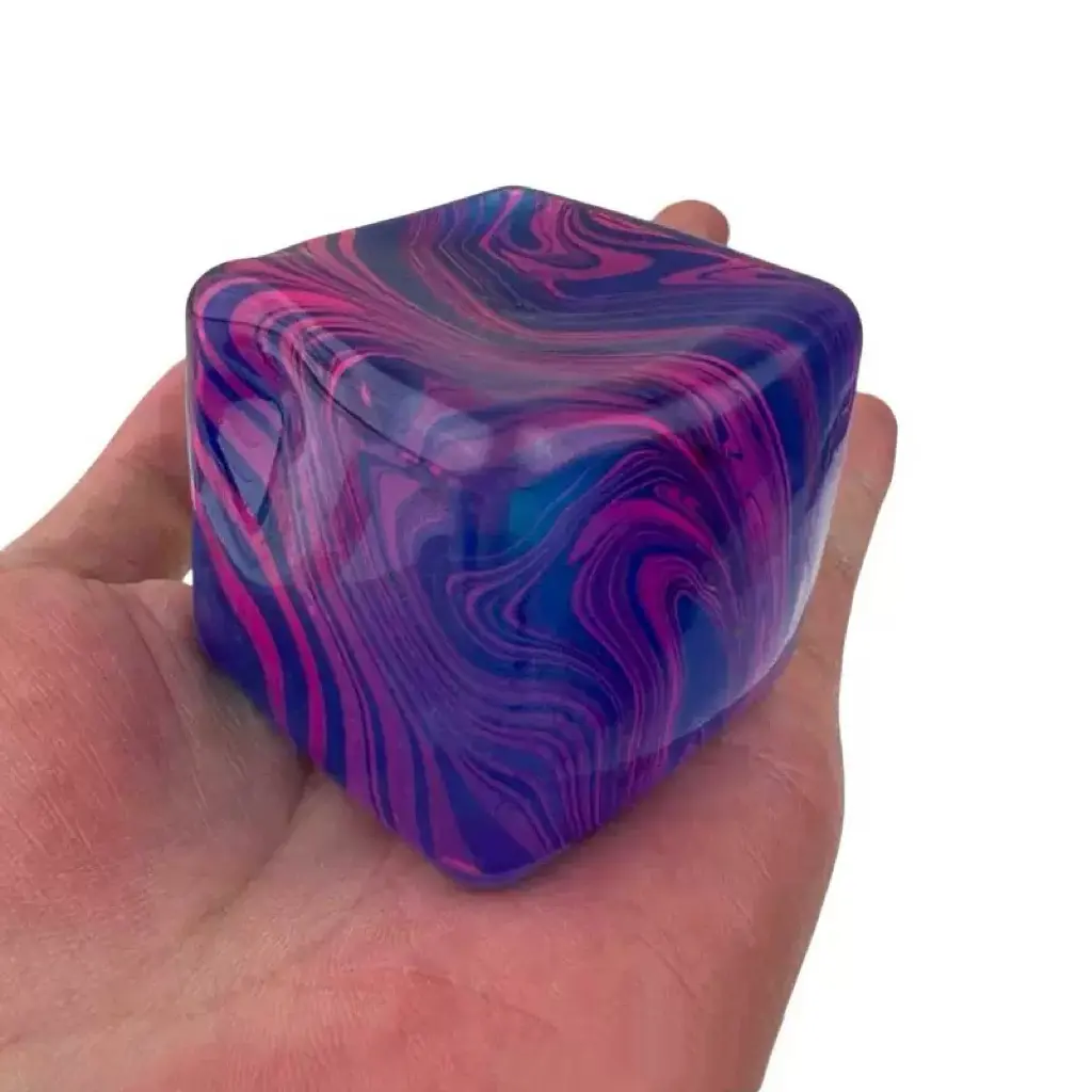rippled cube(blue)