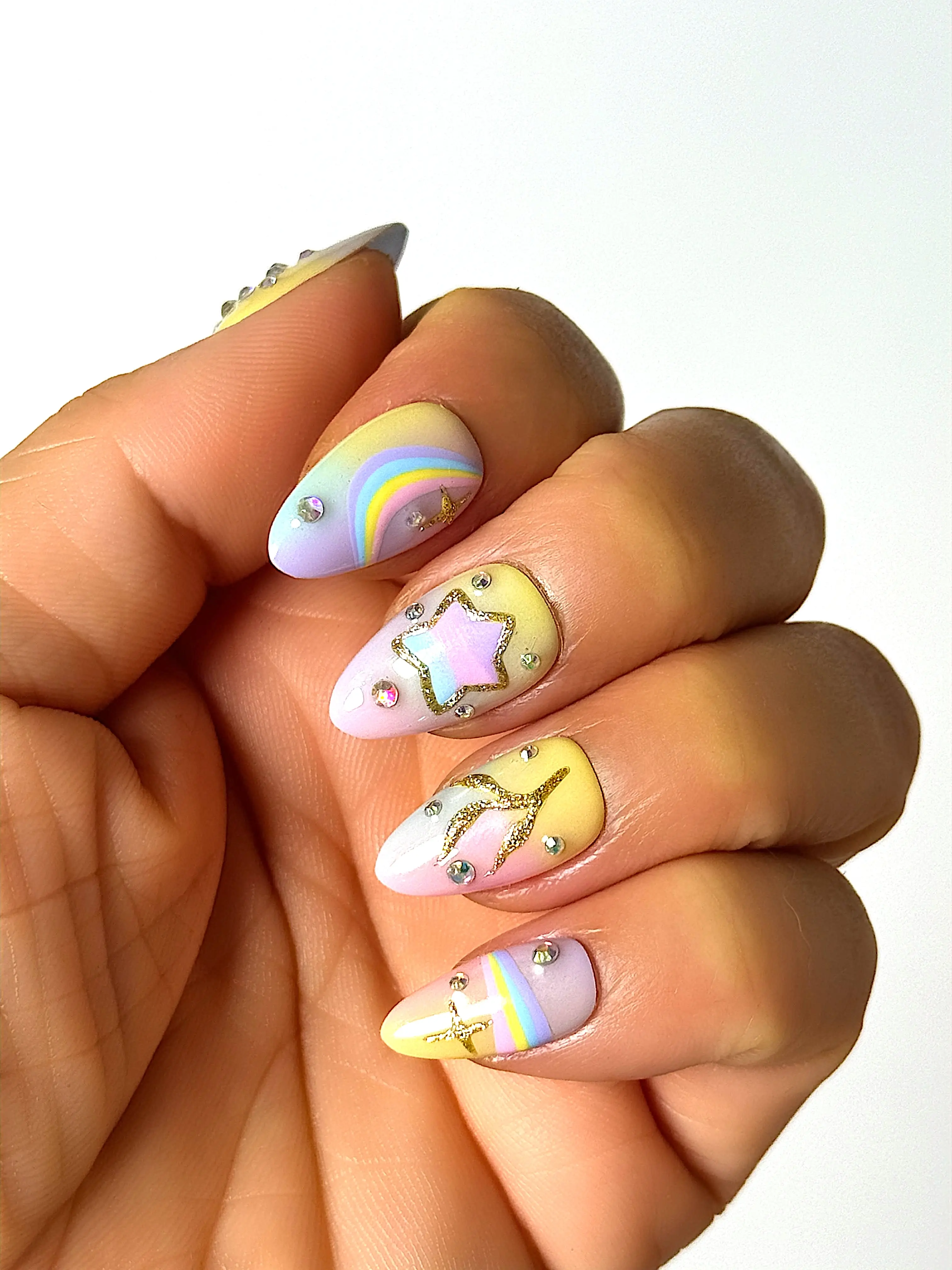 BECCA - Short Almond Press-On Nails