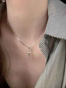 Women's Unique Star Pendant Necklace, Casual Fashion Jewelry Gift, Daily Wear Metal Chain Accessory, All Seasons