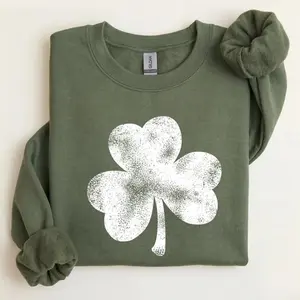 Vintage Shamrock St. Patrick’s Day Sweatshirt, Retro Irish Clover Graphic Crewneck, Festive Green Holiday Pullover, Casual Streetwear Apparel
