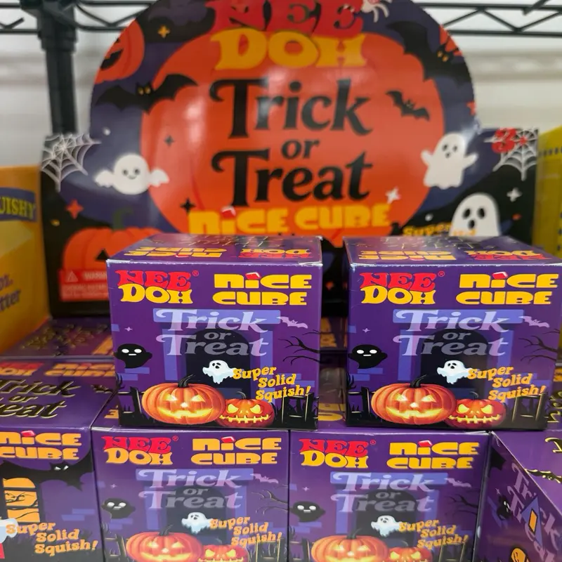 NeeDoh Nice Cube Trick or Treat Mystery Box! NeeDoh Nice Cube Trick or Treat Mystery Box!