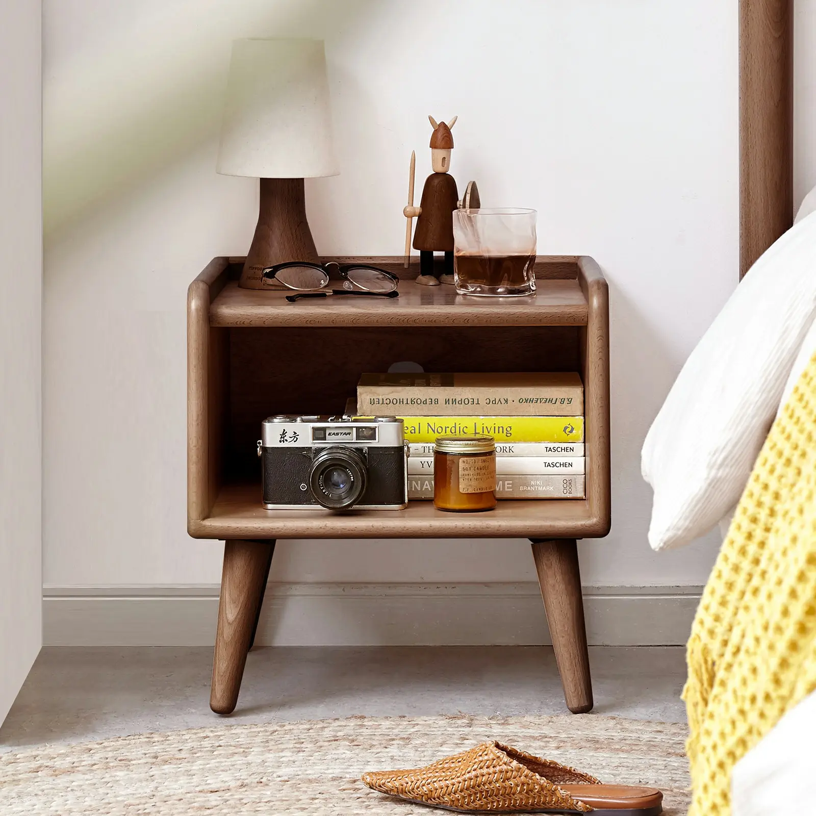 Spaco Exquisite Child-Safe Contemporary Flat-Top 4-Leg European Beech Solid Wood Nightstand - 0.4m Indoor Furniture, Modern Simple Nordic Style Bedside Table with Storage Cabinet, Exquisite Bedside Tables, Child-Safe Bedside Tables