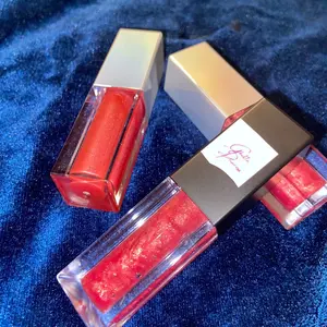 Flavored Lip Gloss Lightweight Hydrating