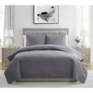 VCNY Home Solomun 3-Piece Damask Microfiber Quilt Set, F/ Q