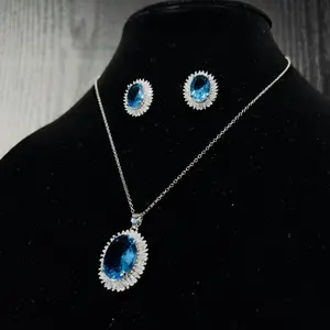 Classic Pendants Set