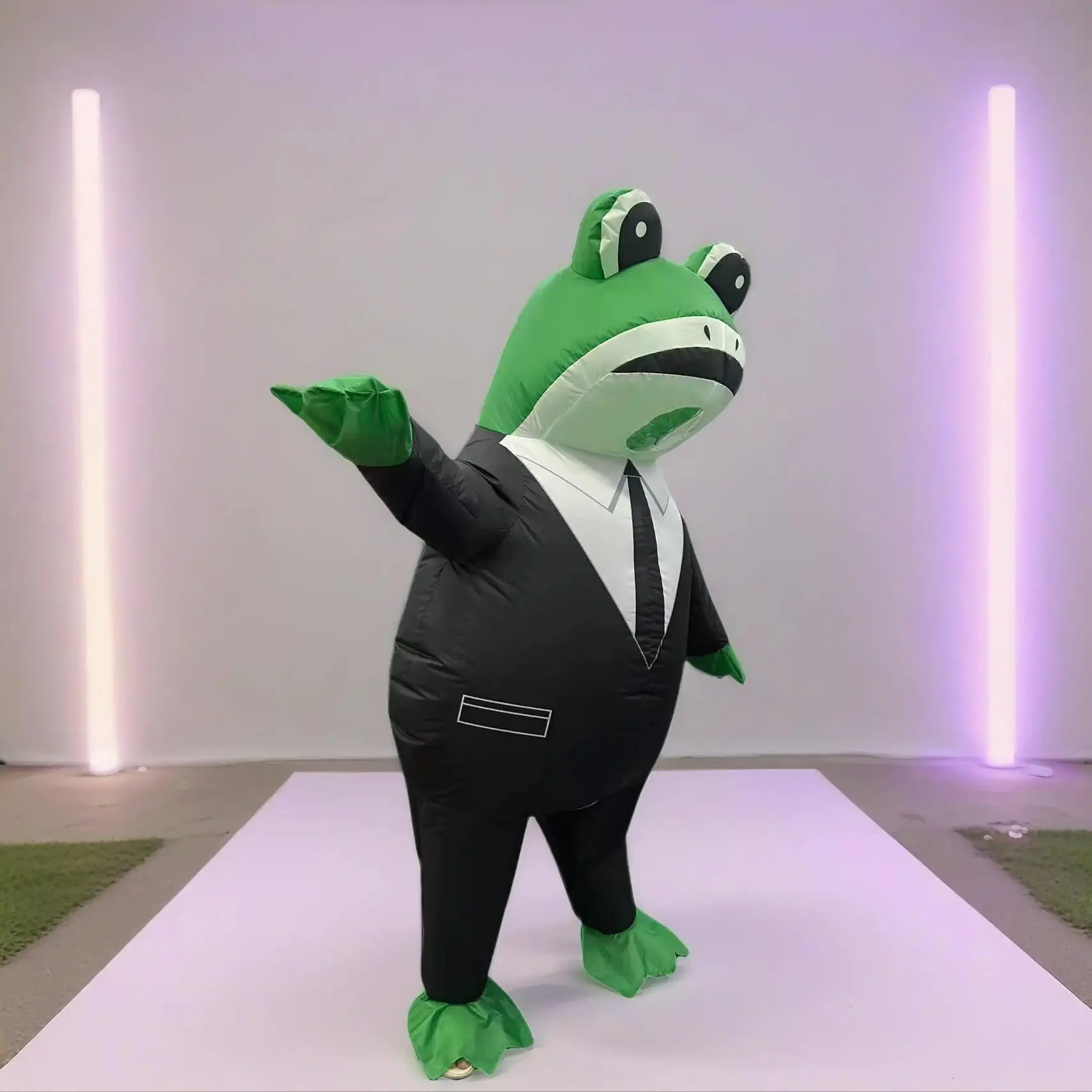 Adult Inflatable Frog Costume Suit, Unisex Cosplay Party Jumpsuit, Wedding Party Prop, Perfect for Men and Women, Fun and Comfortable, Costume Outfit