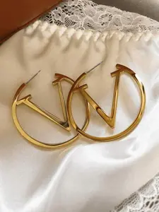V-shaped Design Hoop Earrings, Fashionable Jewelry for Women for Party, Daily Clothing Decor, Trendy All-match & Exquisite Jewelry for Birthday Gift, Elegant Minimalist Earrings