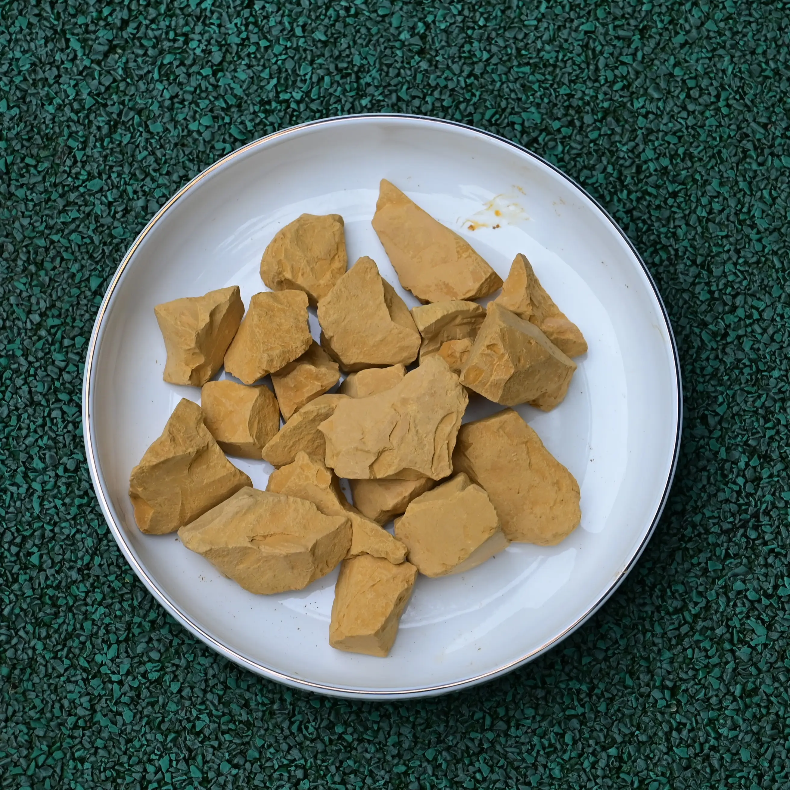 Natural Golden Yellow Kaolin Clay Chunks, Slightly Sticky, 7 oz (200g)