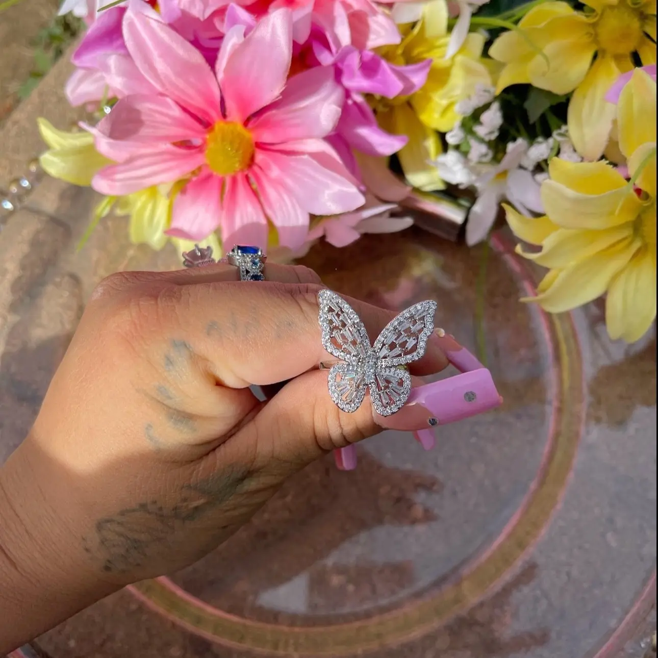 mariposa ring