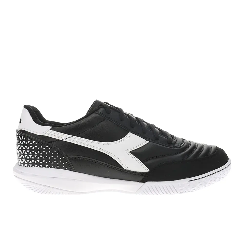 diadora Mens Calcetto Gr Lt Indoor Soccer Cleats  - Black, White