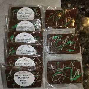 Viral Dubai Milk Chocolate Pistachio Kunafa Ultimate Chocolate Bar Experience Dessert Indulgence Flavor Bonbon