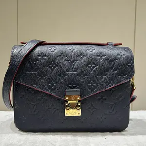 Pre-owned Louis Vuitton Leather Crossbody Bags Empreinte Pochette Metis Marine Rouge 71171931