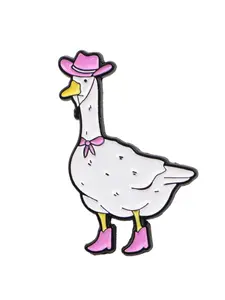 Adorable Bow Goose Enamel Brooch Pin, Personalized Zinc Alloy Badge, Unique Design Lapel Pin, Durable Metal Pins, Fashion Accessory for Men & Women, Perfect Gift