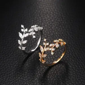 Luxury Floral Engagement Ring Adjustable Open Band Sweet Elegant Pinky Ring