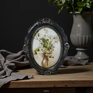 Handmade Vintage Resin Photo Frame Display Stand, Wall-Mountable Photo Wall Combination Frame Ornament, Photography Prop Carved Design, Home Decor Accessory