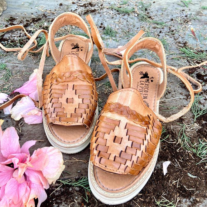 Lace up Leather Shoes. Open Toe Artisanal Huarache. Mexican Comfortable Sole Shoes. Cute Summer Sandals. Mexican Slip on Shoes