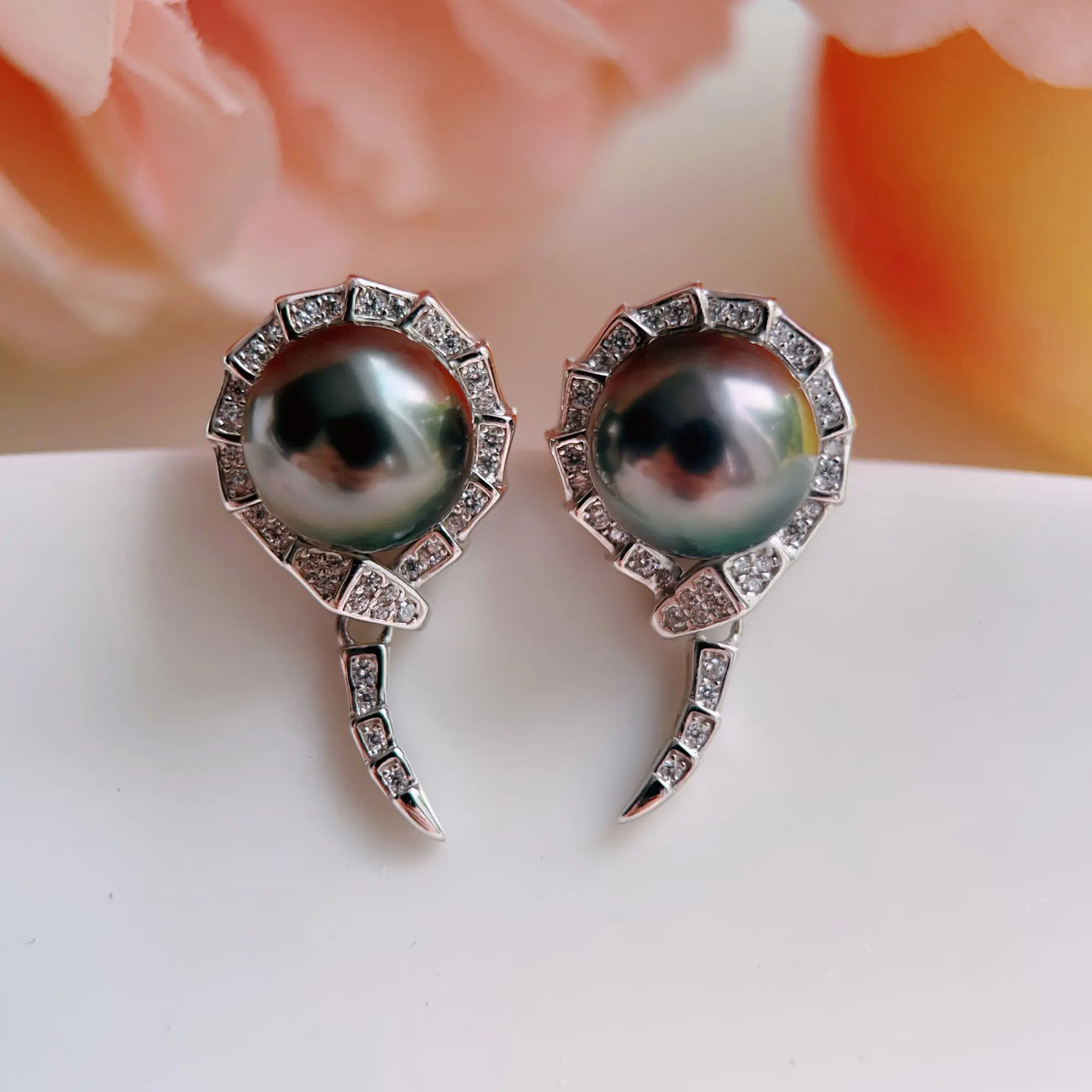 Piswency Genuine Black Tahitian Pearl Snake Design Stud Earrings, Round Strong Luster Pearls 925 Sterling Silver Jewelry, Gift for Her