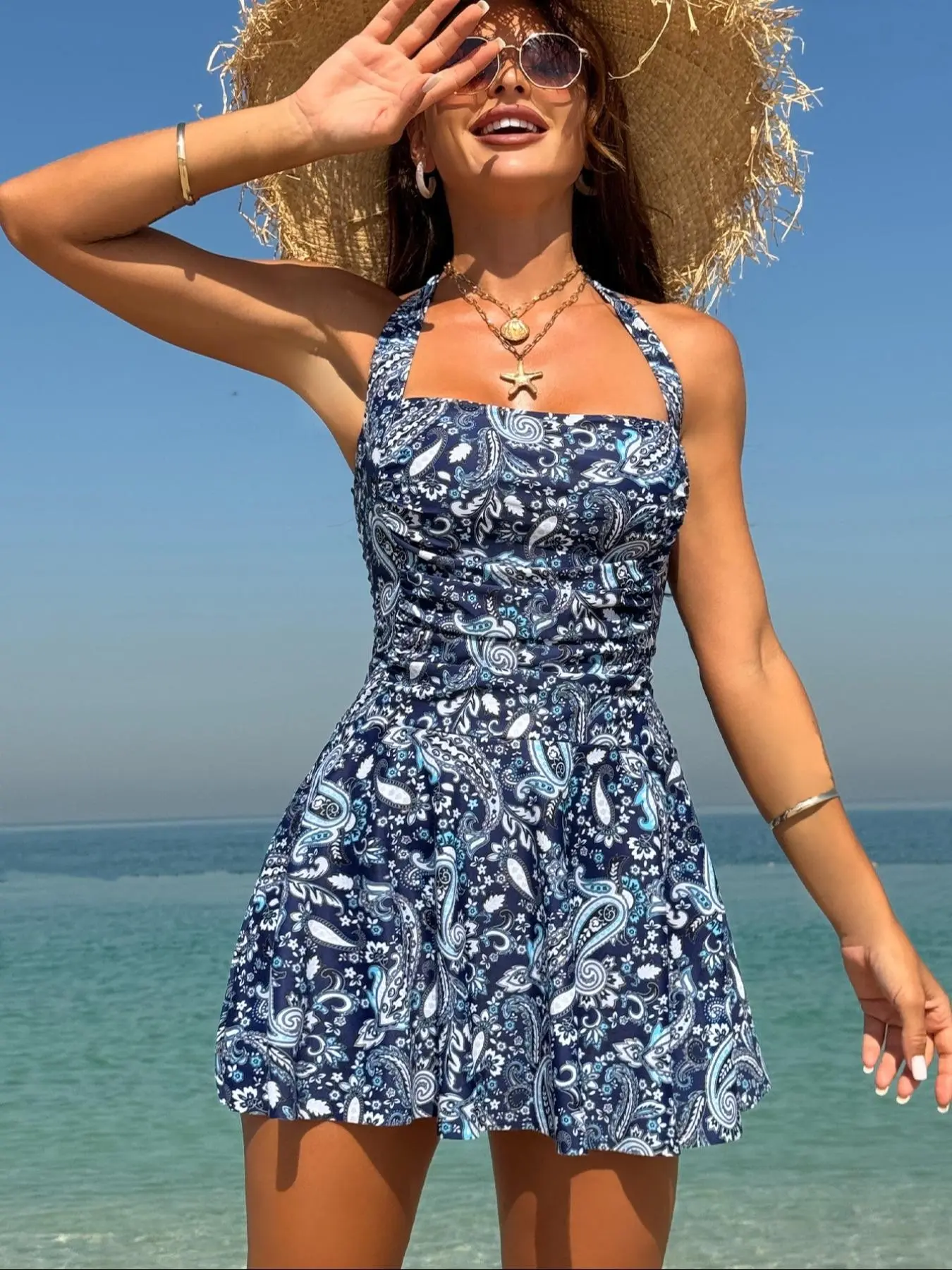 Women's Boho Style Tankini Set, Sleeveless Ruched Design, Natural Waist Shorts & Top, Paisley Pattern, Wireless Comfort, Halter Top Swimwear, Tankini With Shorts, Tankini Outfit