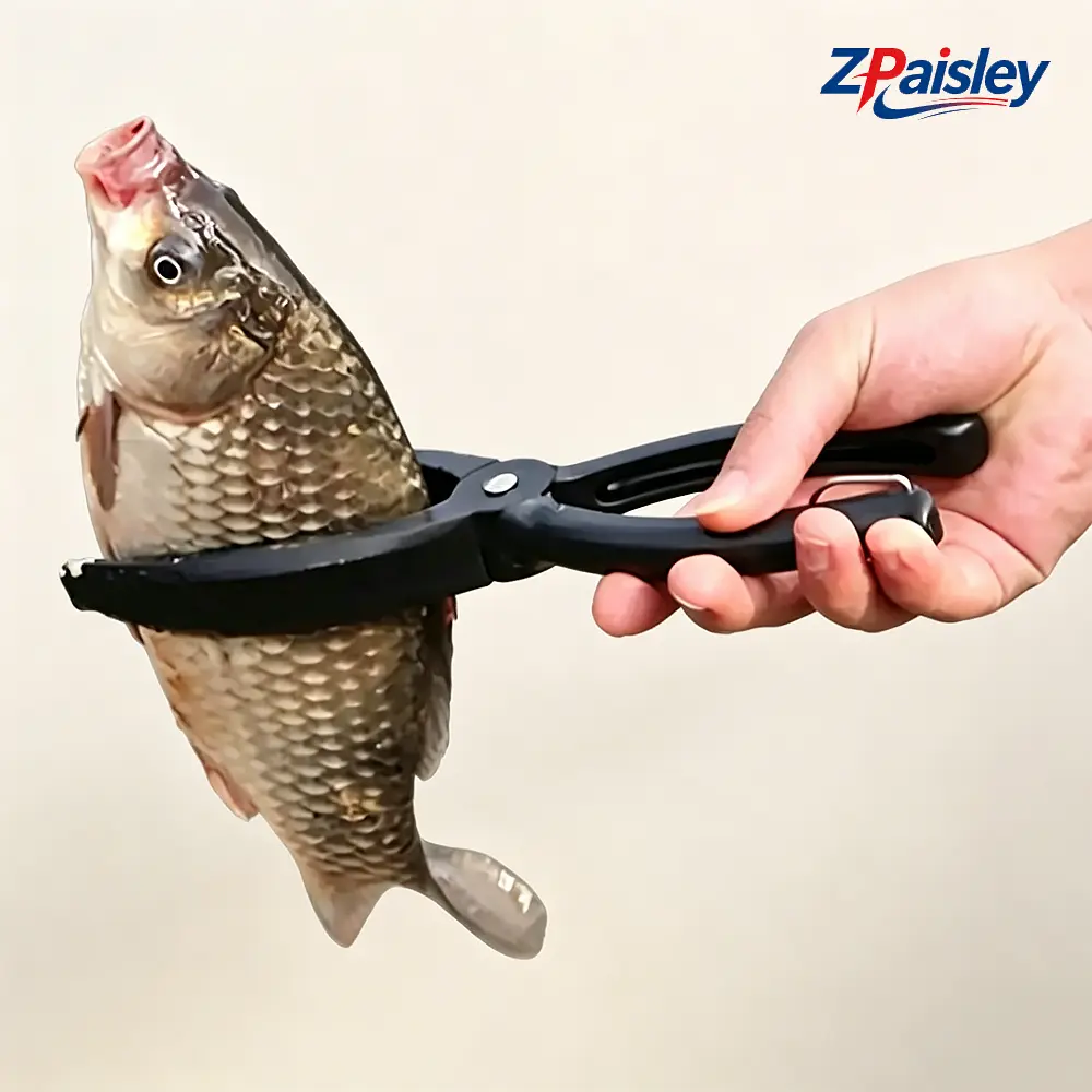 1Pc/2Pcs Lightweight Plastic Fish Lip Gripper, Non-Slip Jaw Fish Grabber Pliers, Portable Ergonomic Fish Control Clamp for Freshwater Saltwater Bass Trout Catfish Catch Release Fishing Tackle
