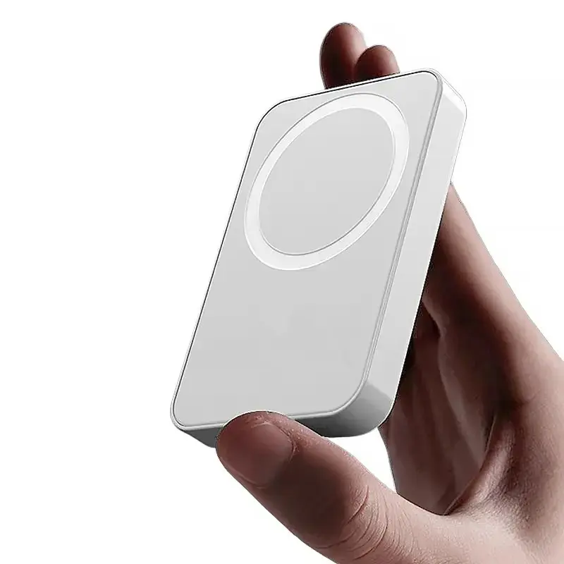 5000mAh Magnetic Wireless Fast Charging Mobile Power Bank with LED Display, Compact Portable Travel Power Bank USB Power Bank Charger Compatible with iPhone 15/14/13/12 Series (Pro/Mini/Pro Max)