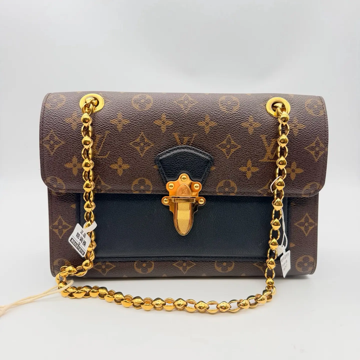 Pre-owned Louis Vuitton RL1 Victoire Chain Crossbody Bag 21687517