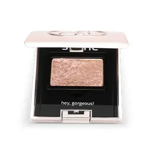 Shade Seashell Eyeshadow Primer for Definition and Definition