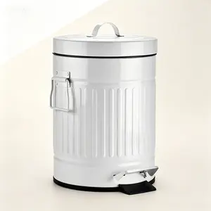Farmhouse Bathroom Trash Can with Lid and Pedal - White Garbage Bin for Rustic Bathroom - White Trash Bin for Country Kitchen Décor - Odor-Free Garbage Container - 5L, 1.3 Gallon