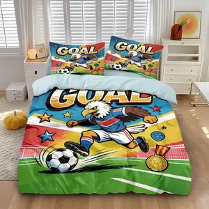 Bald Eagle Cartoon Animal Football Pattern (1 Duvet Cover + 2 Pillowcases, No Core) Three-Piece Bedding Set, Soft and Comfortable Bedding Set, Suitable for Birthday Gifts and Room Decoration, Polyester Material Machine Washable + Suitable for All Seasons